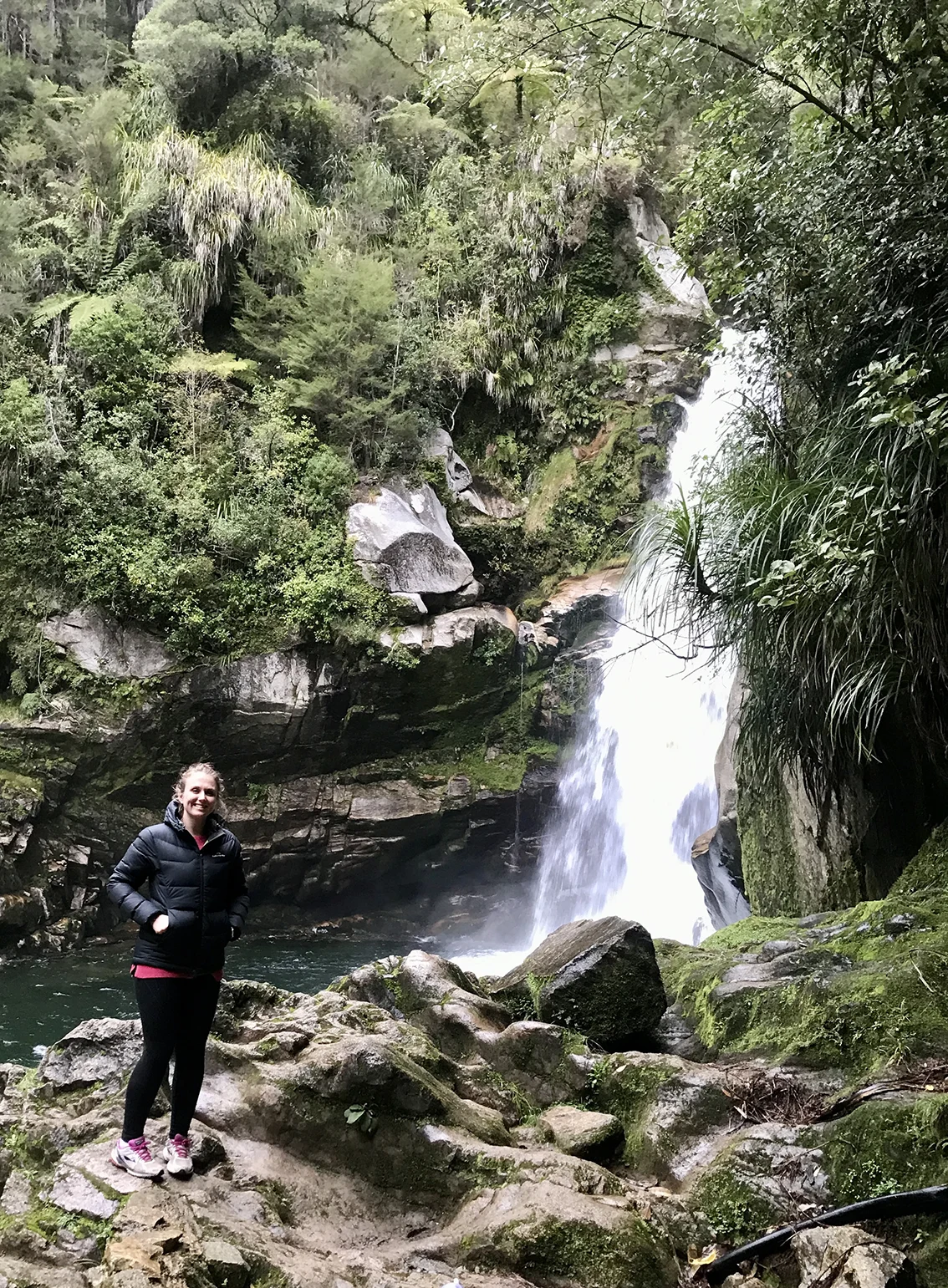 Drift Off Grid - Wainui Falls