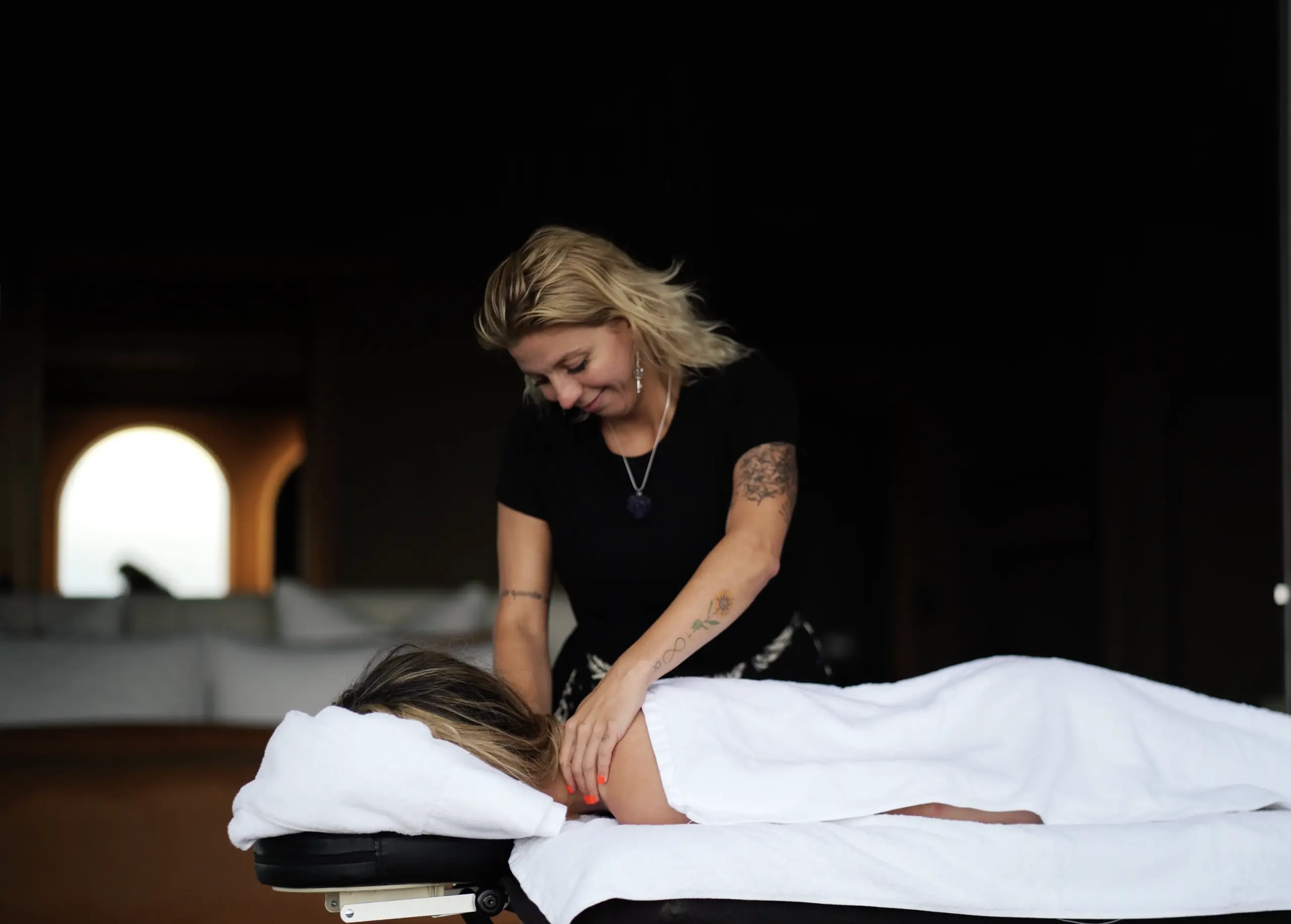 Drift Off Grid - Exclusive couples massage for the ultimate wellness getaway