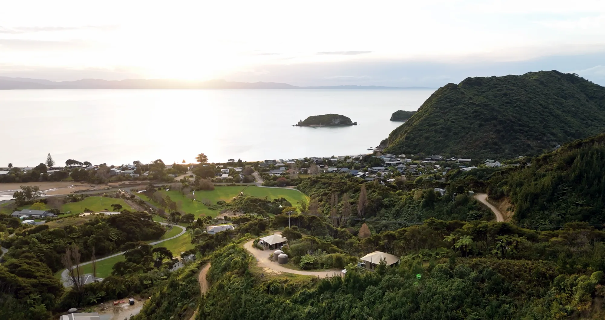 Drift Off Grid - Abel Tasman Water‑Taxi Guide: Explore Bays with Ease & Comfort