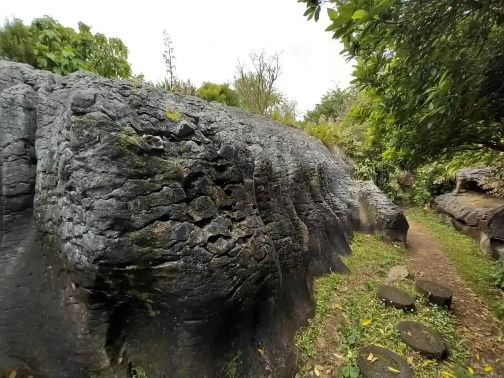 Labyrinth-Rocks-Park-Easy-Walk-Epic-Rock-Landscapes by travelbugsworld.com